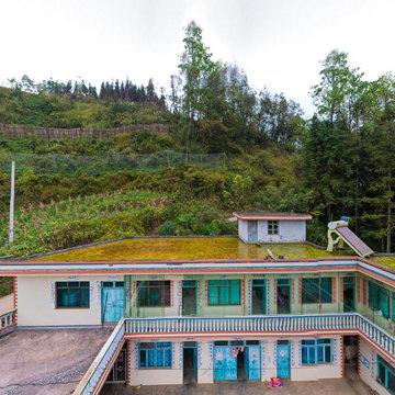 海子坝杨太权家全景