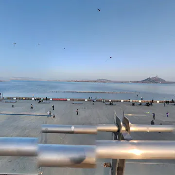 新泰青云湖 漫天风筝海