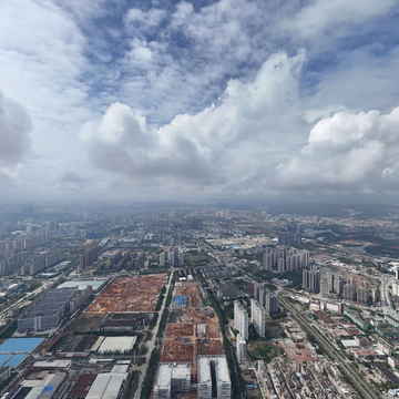 临深1公里，离地铁口约3公里，大亚湾科创软件园全景图