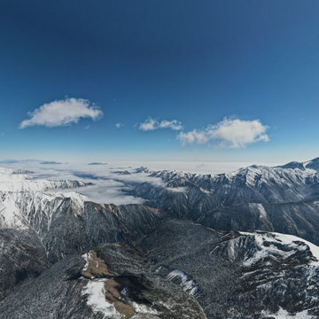 巴朗山熊猫之眼
