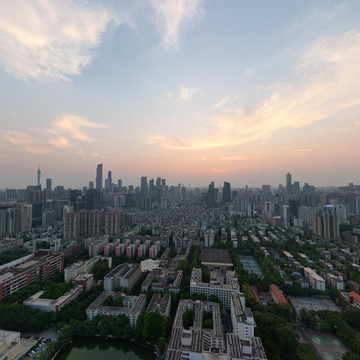 晚霞中的师大暨大