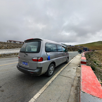 西藏三大圣湖之一&mdash;&mdash;羊卓雍措