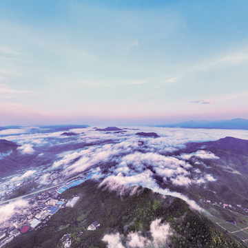 大梁山无人机拍摄云海全景