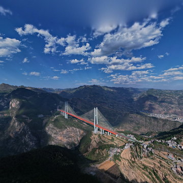 北盘江大桥雄姿