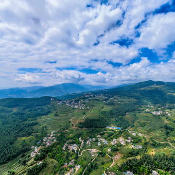 白彝村&mdash;&mdash;雨碌大地缝景区未开发的地方
