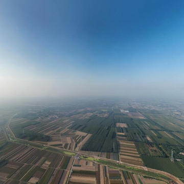 马居岭上空500米