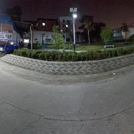 大学城南亭西社大街