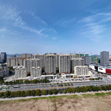 诸暨宝龙世家前空地