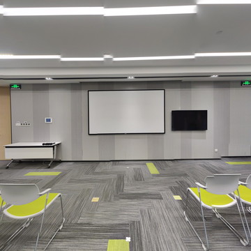 609培训室剧院式