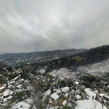 智者不入爱河，淹死概不负责。