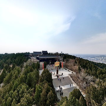 航拍梁山忠义堂