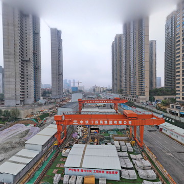 720全景相机带你看中铁十四局集团长沙市湘雅路过江通道工程