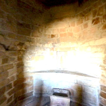 关锁塔（姑嫂塔）内部