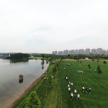 八年级神游牧城公园