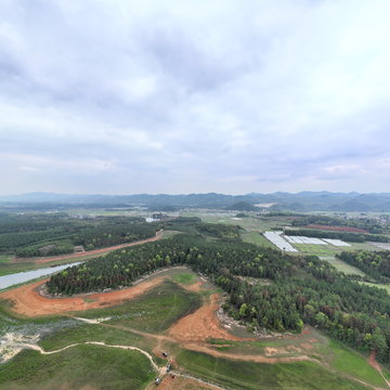 鸡公尾水库全景图