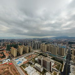 今年过年来大亚湾与父母团聚