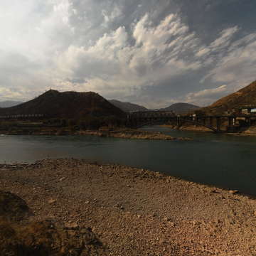 金沙江与雅砻江交汇河口1