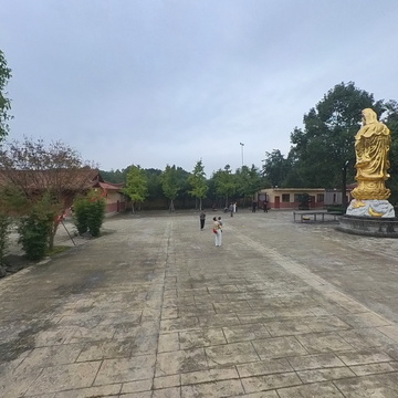 白云寺观音菩萨像