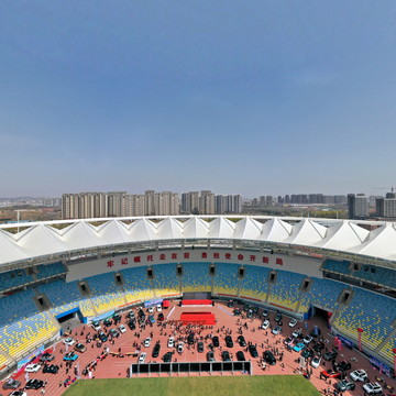 360VR看日照奎山体育中心春季车展