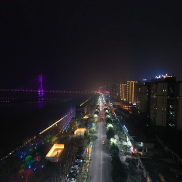 转动手机看仙源广场全景VR照片