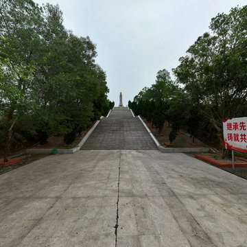 三光企革命武装起义纪念碑