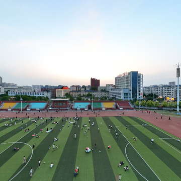 滑县新区体育场