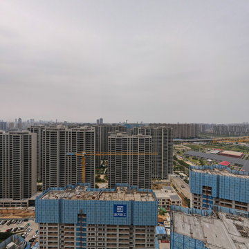小区中间全景