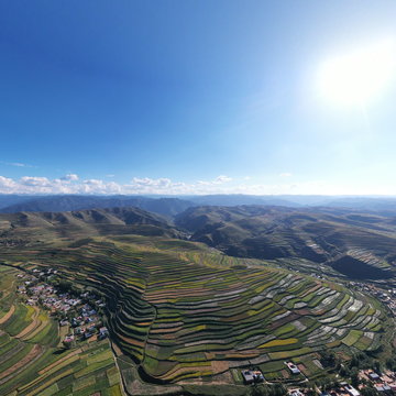 720度带你看临潭万亩梯田