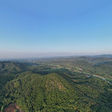 官塘驿镇龙凤山村