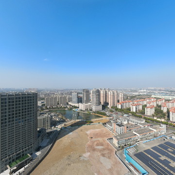 洛城华广置业停车场全景图20250321