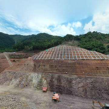 岭后开挖边坡2024.6