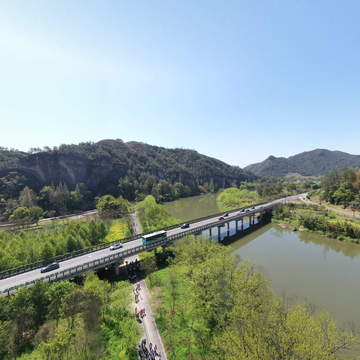 春意正当时 不负好时光&mdash;&mdash;实验中学大肚岩春游