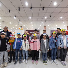 卓越书画大马校区五一周年庆VR全景合影