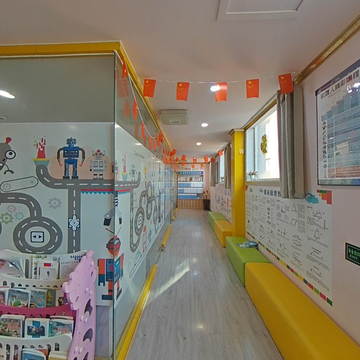 睿博特机器人学校