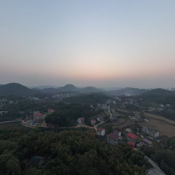 湖南省涟源市满水村