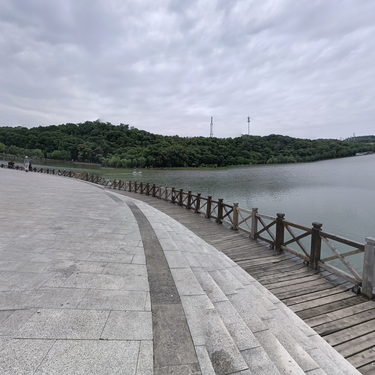 东湖公园