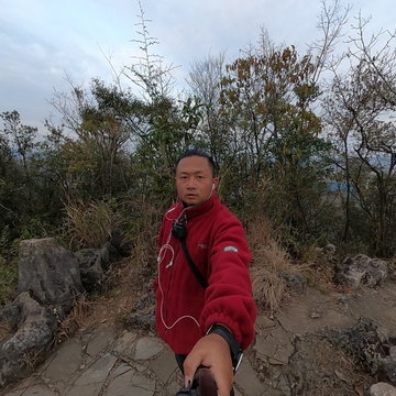 黔灵山白象山顶