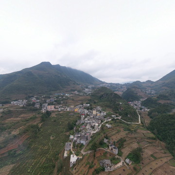 镇雄中屯镇郭家河村