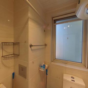 纳丹堡两居室出租