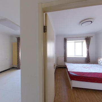 纳丹堡东向一居室