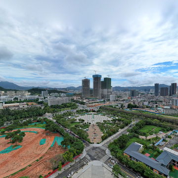 坪山中心公园广场