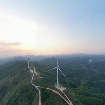 横州市六景镇霞义山