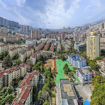 按下暂停键的长桥四村