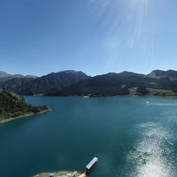 天山天池西王母庙