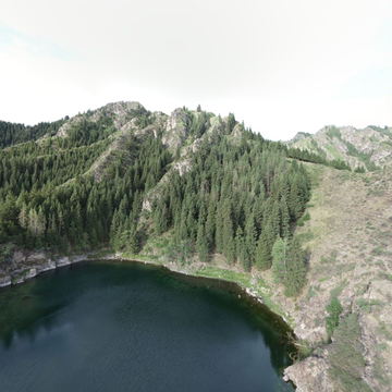 天山天池西小天池