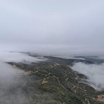 玉湖坪上无水坳