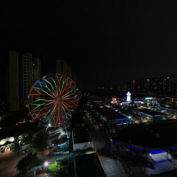 火车头万人海鲜广场