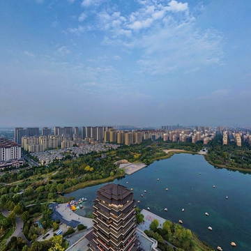 淄博市钟书阁海岱楼全貌