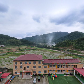 安化县奎溪镇新龙村