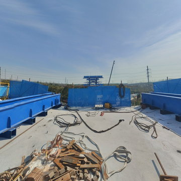 新建上海至南京至合肥高速铁路崇明段连续梁施工中